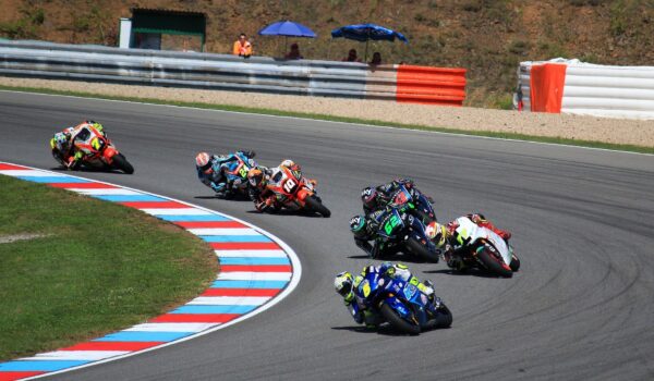 Rombano i motori a Box and one